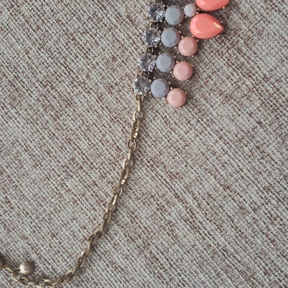 J Crew Coral Orange melon taupe ombre fan statement necklace - Picture 5 of 9